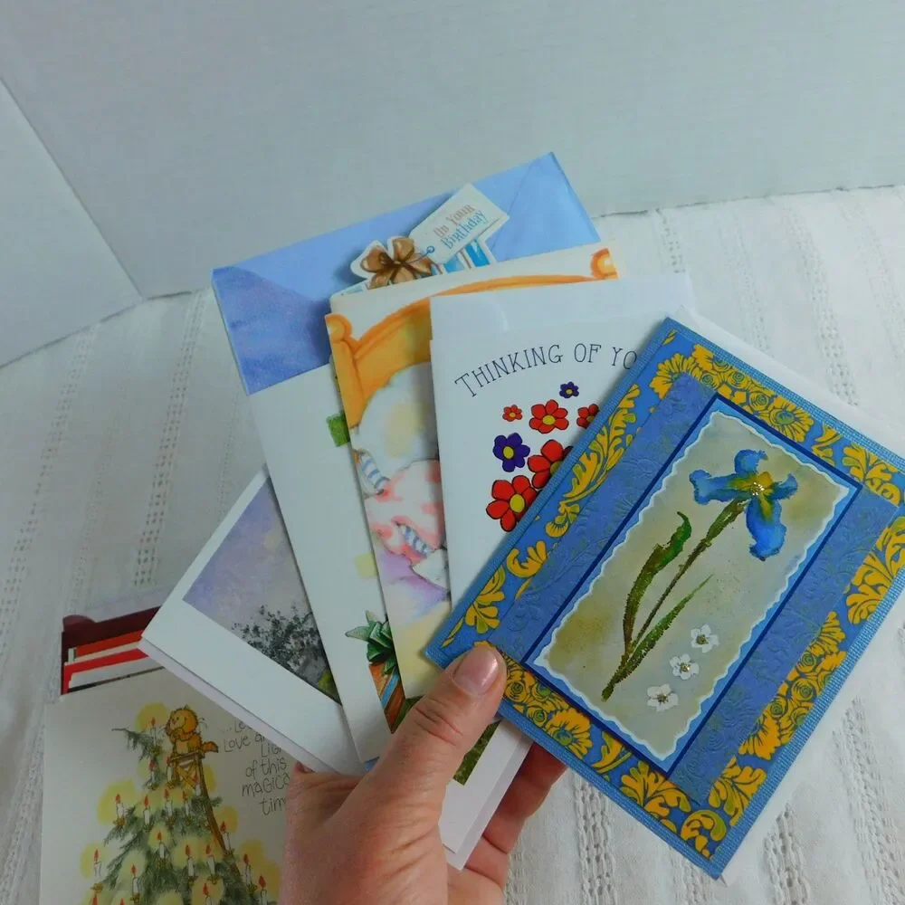 Christmas Greeting Cards Cats Kitties Lot of 31 w/ Envelopes Holiday Duplicates